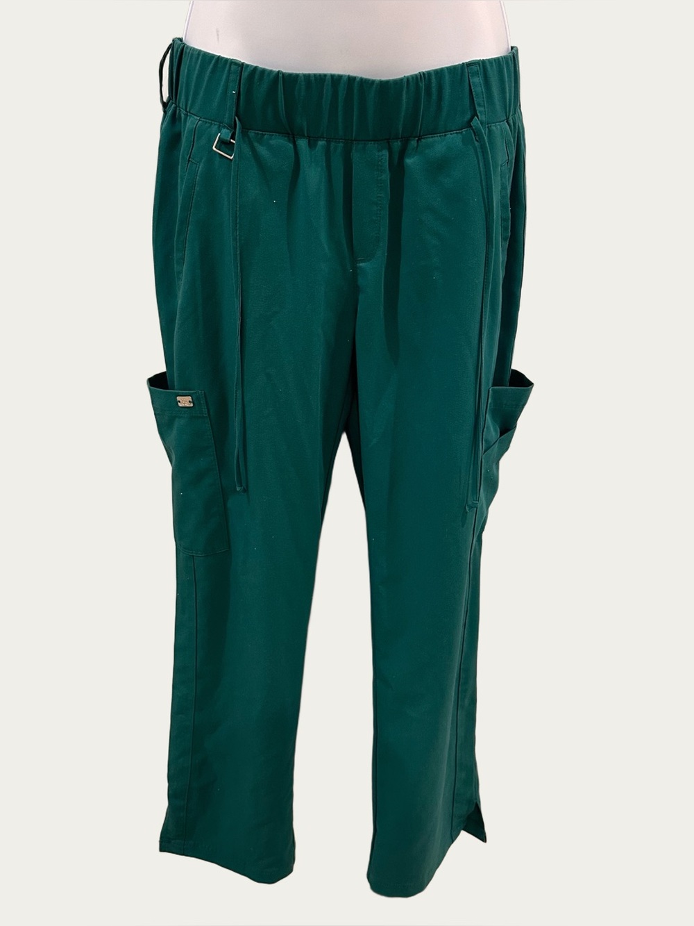 Grey’s Anatomy Signature Teal Green Women’s Midrise Straight Leg Cargo SP - - Picture 1 of 10